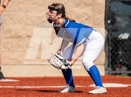 Thumbnail 3 in Archbishop Mitty @ Presentation photogallery.