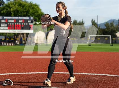 Thumbnail 2 in Archbishop Mitty @ Presentation photogallery.