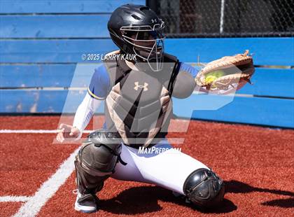 Thumbnail 3 in Archbishop Mitty @ Presentation photogallery.
