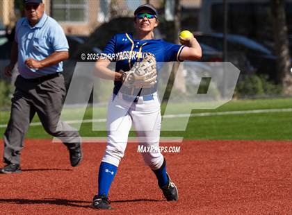 Thumbnail 3 in Archbishop Mitty @ Presentation photogallery.