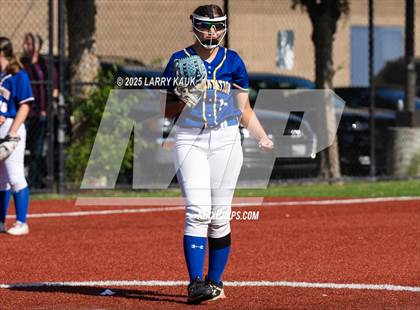 Thumbnail 2 in Archbishop Mitty @ Presentation photogallery.
