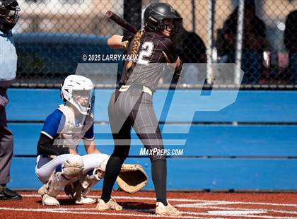 Thumbnail 1 in Archbishop Mitty @ Presentation photogallery.