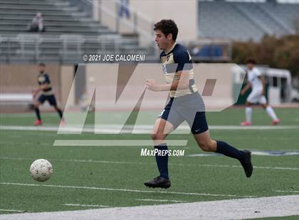 Thumbnail 3 in Alexander vs Del Rio (UIL 6A Region 4 Quarterfinal) photogallery.
