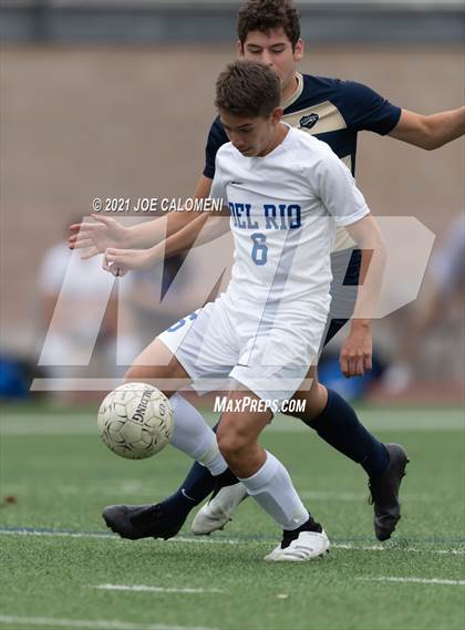 Thumbnail 1 in Alexander vs Del Rio (UIL 6A Region 4 Quarterfinal) photogallery.