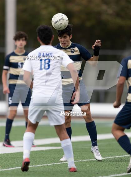 Thumbnail 2 in Alexander vs Del Rio (UIL 6A Region 4 Quarterfinal) photogallery.