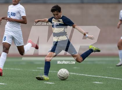 Thumbnail 2 in Alexander vs Del Rio (UIL 6A Region 4 Quarterfinal) photogallery.
