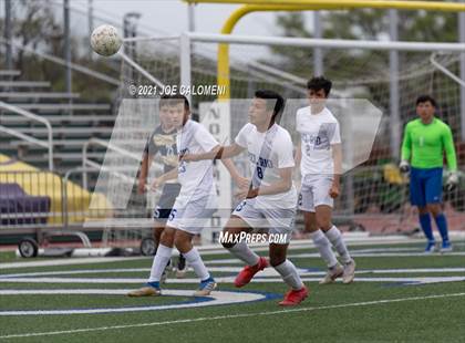 Thumbnail 3 in Alexander vs Del Rio (UIL 6A Region 4 Quarterfinal) photogallery.