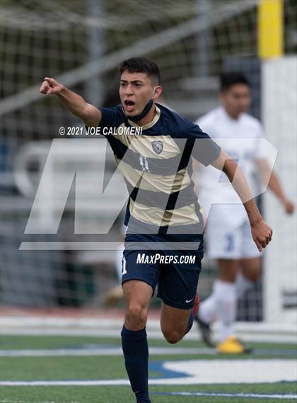 Thumbnail 1 in Alexander vs Del Rio (UIL 6A Region 4 Quarterfinal) photogallery.