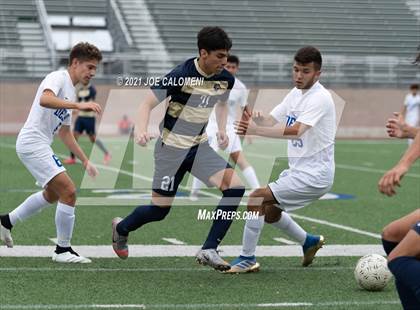 Thumbnail 2 in Alexander vs Del Rio (UIL 6A Region 4 Quarterfinal) photogallery.