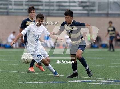 Thumbnail 3 in Alexander vs Del Rio (UIL 6A Region 4 Quarterfinal) photogallery.