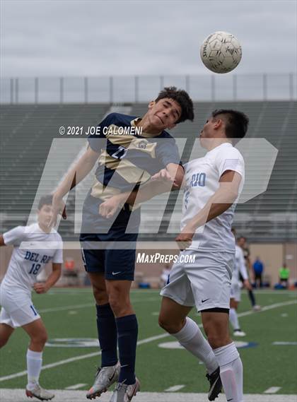 Thumbnail 3 in Alexander vs Del Rio (UIL 6A Region 4 Quarterfinal) photogallery.
