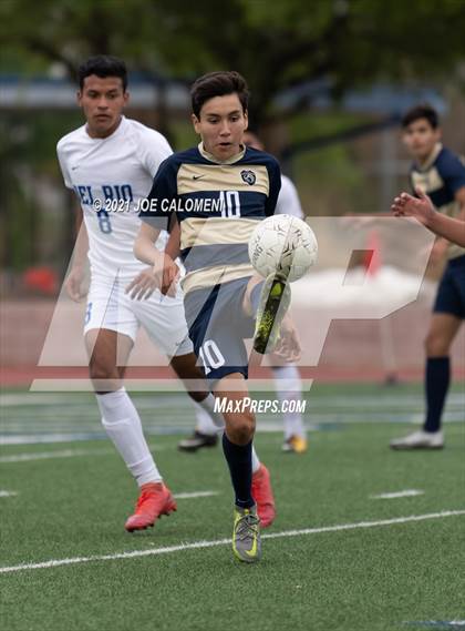Thumbnail 1 in Alexander vs Del Rio (UIL 6A Region 4 Quarterfinal) photogallery.
