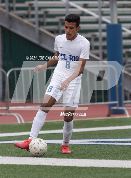 Thumbnail 1 in Alexander vs Del Rio (UIL 6A Region 4 Quarterfinal) photogallery.