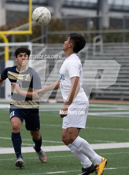 Thumbnail 2 in Alexander vs Del Rio (UIL 6A Region 4 Quarterfinal) photogallery.