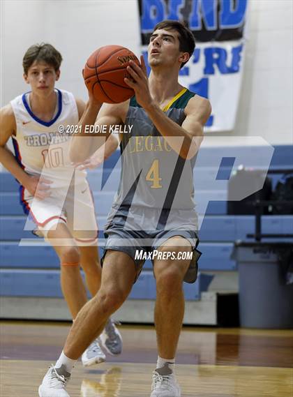 Thumbnail 3 in Trinity Christian vs Legacy Christian Academy (Krum Invitational) photogallery.