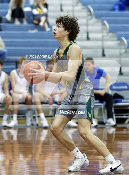 Thumbnail 2 in Trinity Christian vs Legacy Christian Academy (Krum Invitational) photogallery.