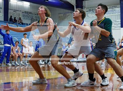 Thumbnail 2 in Trinity Christian vs Legacy Christian Academy (Krum Invitational) photogallery.