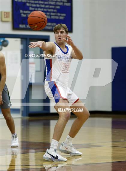 Thumbnail 3 in Trinity Christian vs Legacy Christian Academy (Krum Invitational) photogallery.