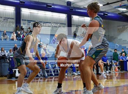 Thumbnail 2 in Trinity Christian vs Legacy Christian Academy (Krum Invitational) photogallery.