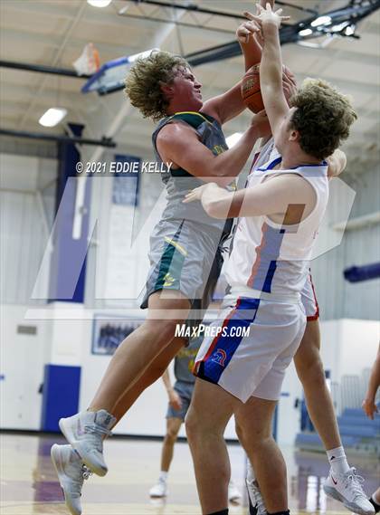 Thumbnail 2 in Trinity Christian vs Legacy Christian Academy (Krum Invitational) photogallery.