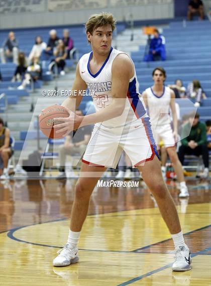 Thumbnail 2 in Trinity Christian vs Legacy Christian Academy (Krum Invitational) photogallery.