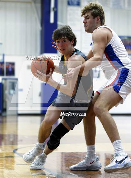 Thumbnail 2 in Trinity Christian vs Legacy Christian Academy (Krum Invitational) photogallery.