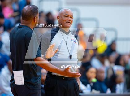 Thumbnail 3 in Combine Academy National vs Grayson (Hard In The Paint Classic) photogallery.