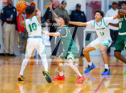 Thumbnail 3 in Combine Academy National vs Grayson (Hard In The Paint Classic) photogallery.