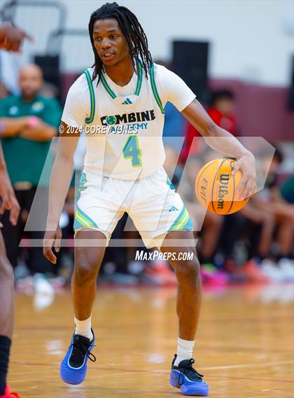 Thumbnail 2 in Combine Academy National vs Grayson (Hard In The Paint Classic) photogallery.