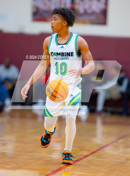 Thumbnail 1 in Combine Academy National vs Grayson (Hard In The Paint Classic) photogallery.