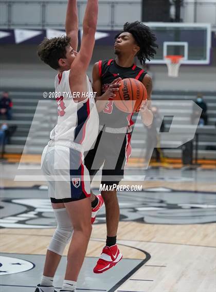 Thumbnail 2 in Plainfield vs North Central (Sneakers for Santa Shootout) photogallery.