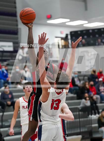 Thumbnail 2 in Plainfield vs North Central (Sneakers for Santa Shootout) photogallery.