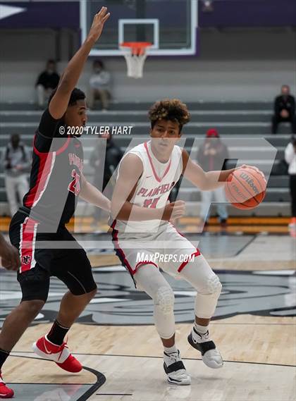 Thumbnail 2 in Plainfield vs North Central (Sneakers for Santa Shootout) photogallery.