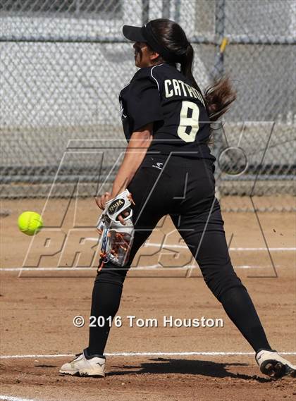 Thumbnail 1 in Northview vs Azusa (Northview Tournament) photogallery.