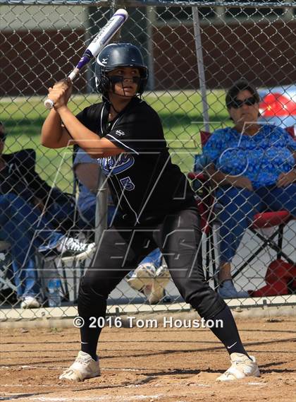 Thumbnail 2 in Northview vs Azusa (Northview Tournament) photogallery.