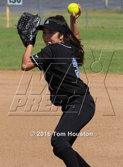Thumbnail 1 in Northview vs Azusa (Northview Tournament) photogallery.