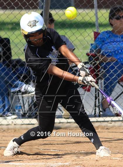 Thumbnail 1 in Northview vs Azusa (Northview Tournament) photogallery.