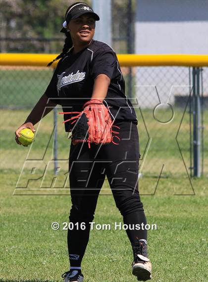Thumbnail 1 in Northview vs Azusa (Northview Tournament) photogallery.