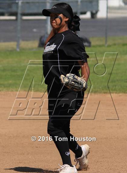 Thumbnail 3 in Northview vs Azusa (Northview Tournament) photogallery.