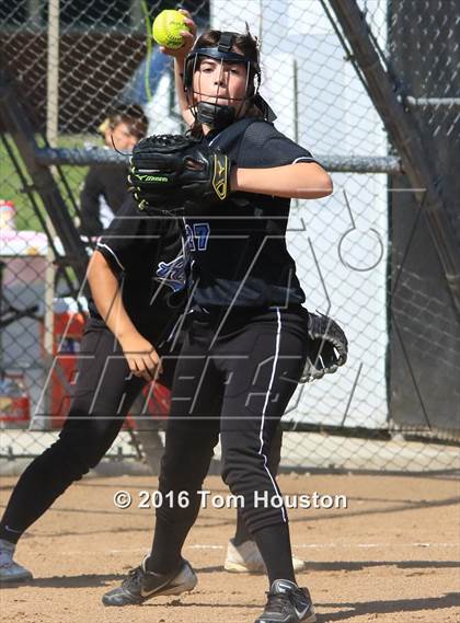 Thumbnail 2 in Northview vs Azusa (Northview Tournament) photogallery.