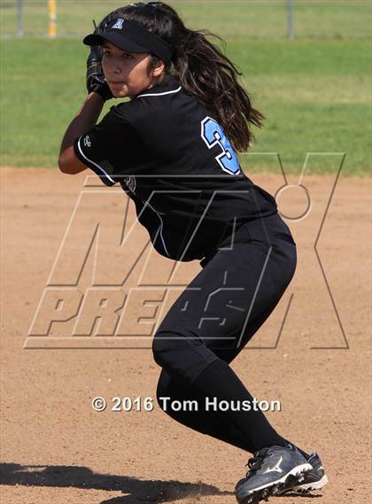 Thumbnail 2 in Northview vs Azusa (Northview Tournament) photogallery.