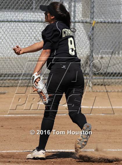 Thumbnail 2 in Northview vs Azusa (Northview Tournament) photogallery.