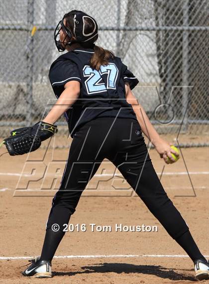 Thumbnail 3 in Northview vs Azusa (Northview Tournament) photogallery.