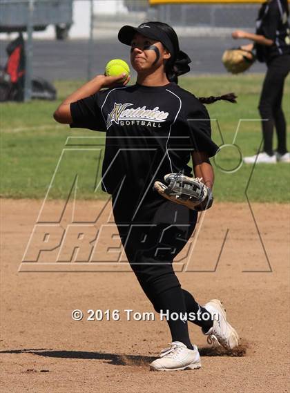 Thumbnail 3 in Northview vs Azusa (Northview Tournament) photogallery.