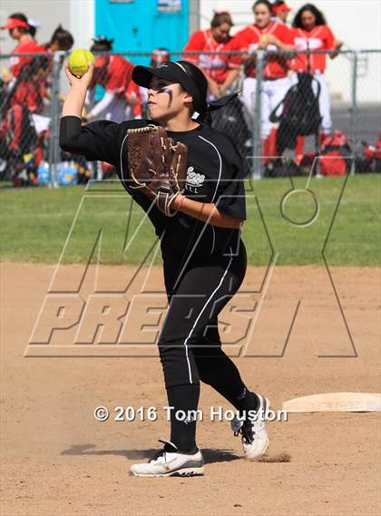 Thumbnail 1 in Northview vs Azusa (Northview Tournament) photogallery.