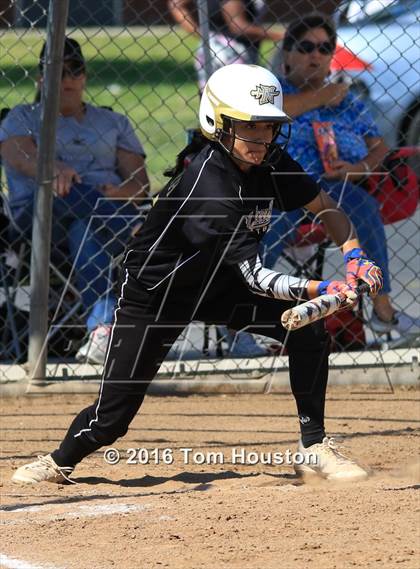 Thumbnail 2 in Northview vs Azusa (Northview Tournament) photogallery.
