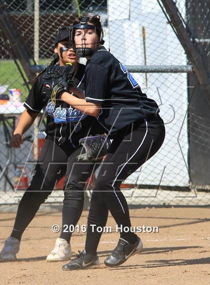 Thumbnail 2 in Northview vs Azusa (Northview Tournament) photogallery.