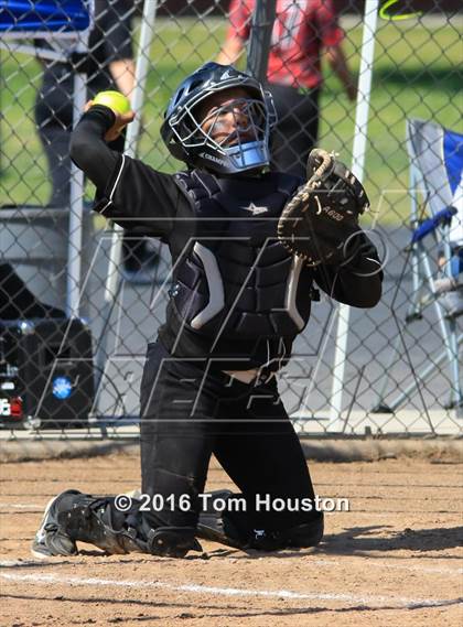 Thumbnail 1 in Northview vs Azusa (Northview Tournament) photogallery.