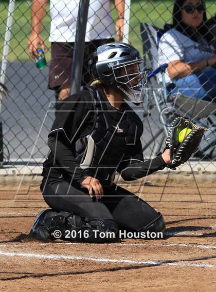 Thumbnail 1 in Northview vs Azusa (Northview Tournament) photogallery.