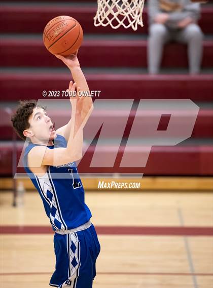 Thumbnail 3 in Brockport @ Mendon photogallery.